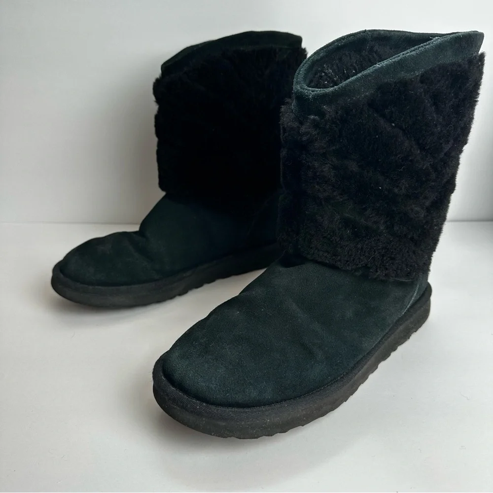 Ugg Tania Boots Women's Size 9 Shoes Shearling Chevron Black Winter Snow Outdoor